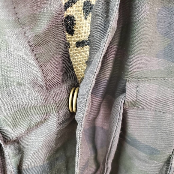 Sanctuary Camouflage Army Style Jacket Green NWT S - Picture 3 of 9